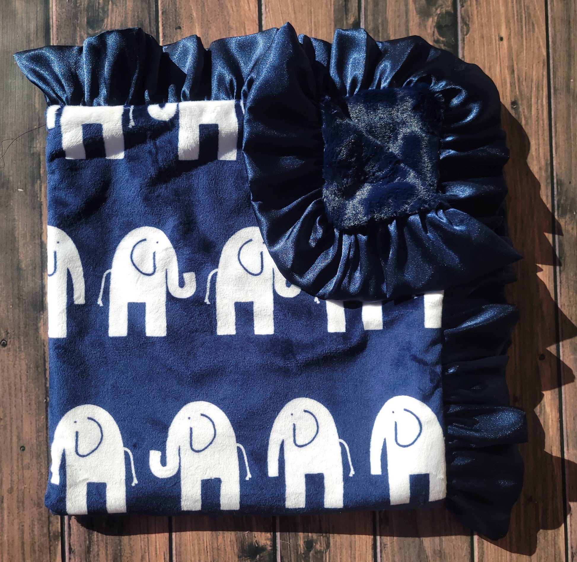 Navy Elephant Baby Blanket - Tiniboo
